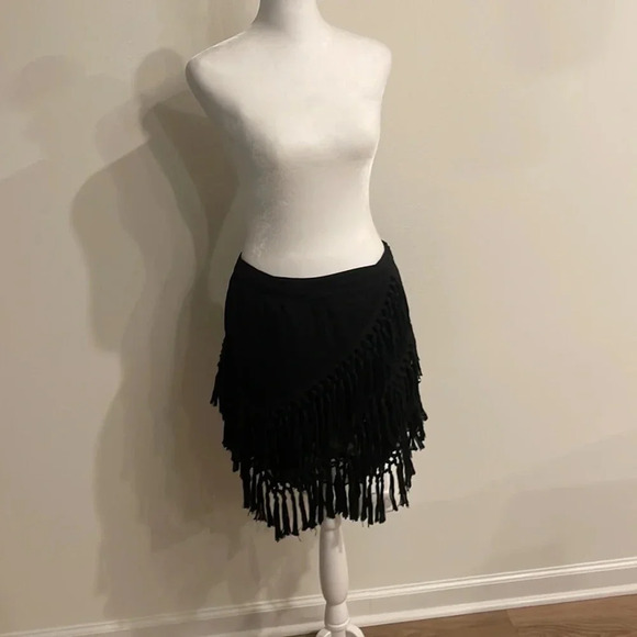 Endless Rose Crochet Mini Skirt in Black - Picture 2 of 14